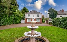 Spacious Worcester City Centre House